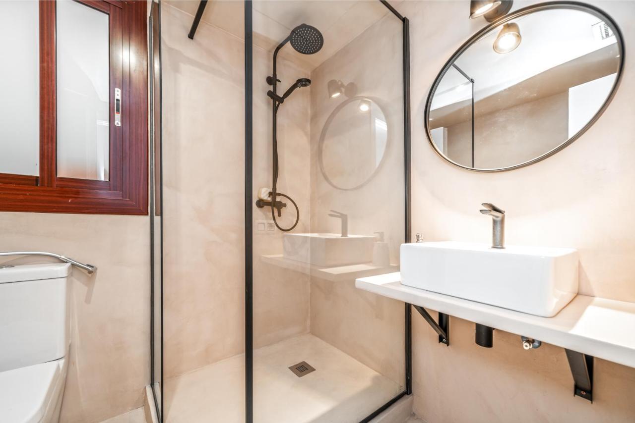 Granvia732 Apartment Барселона Екстериор снимка